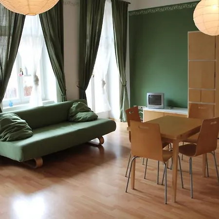 Louise 20 Δρέσδη