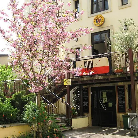 Louise 20 * دريسدن